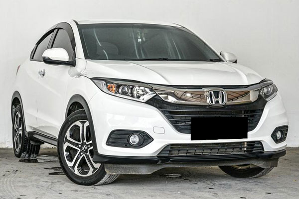 Foto Eksterior Honda HRV Gen 2 Facelift Tampak Samping