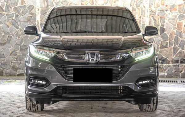 Foto Eksterior Honda HRV Gen 2 SE Tampak Depan