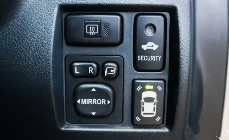 Fungsi Tombol Security pada Mobil Rush