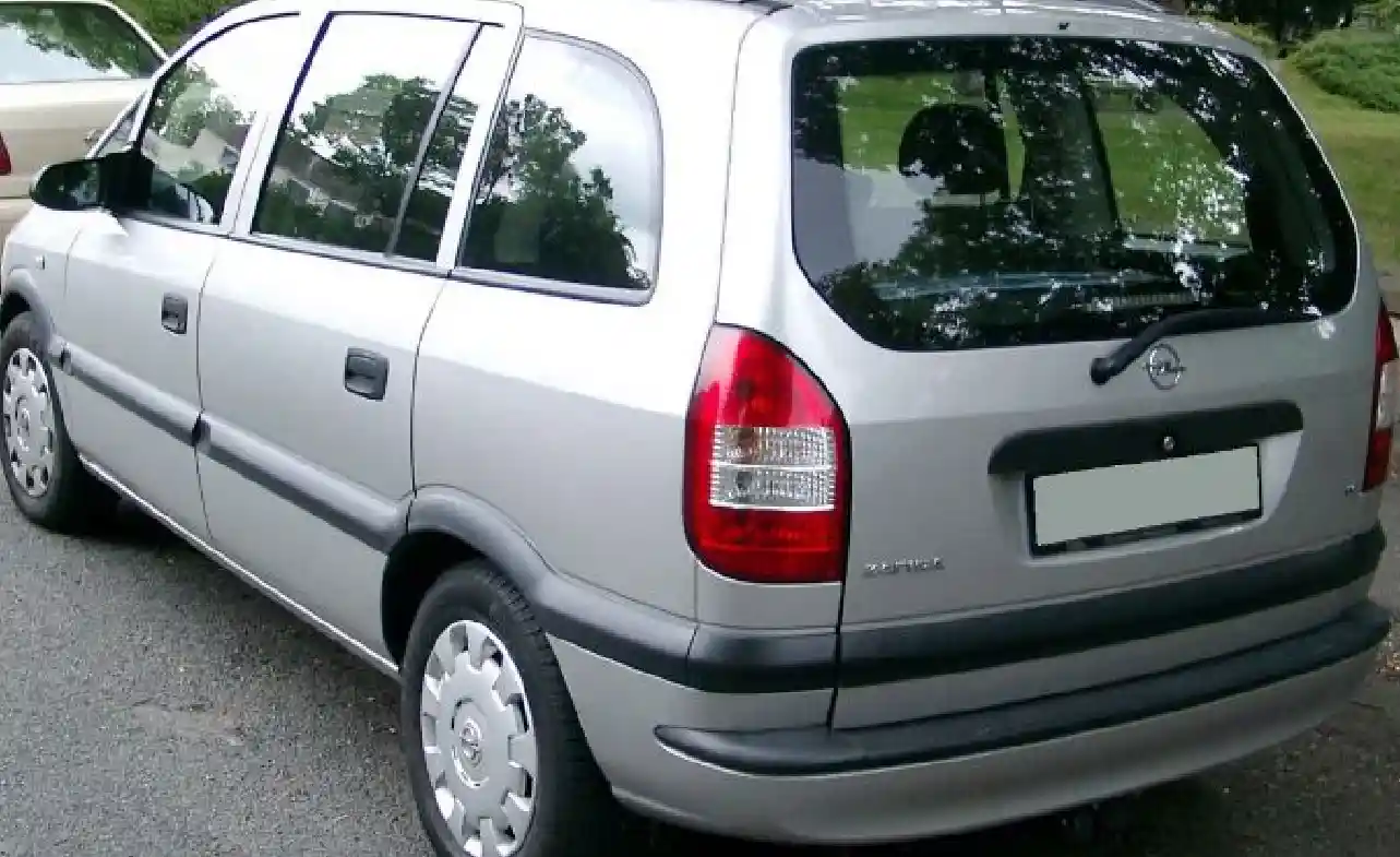 Kelebihan dan Kekurangan Chevrolet Zafira